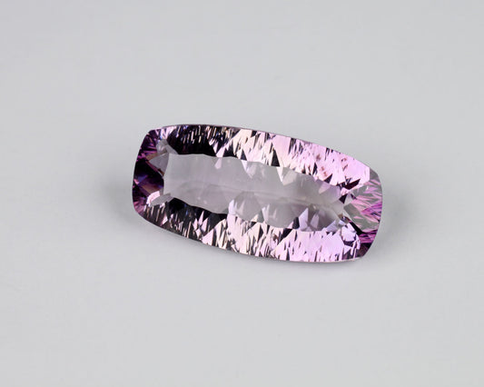 Amethyst Concave rounded rectangle 26mm 19 ct