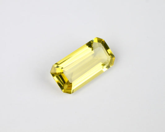 Citrine lemon quartz emerald cut 21 mm 12 ct