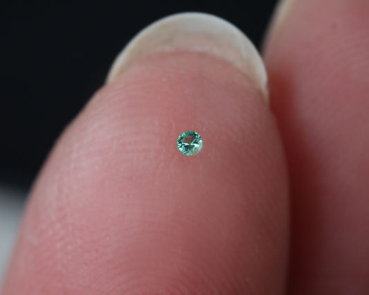 Calibrated Shakiso Emerald 1.4 mm