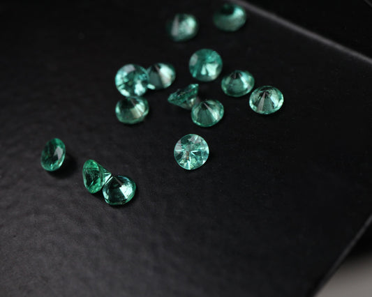 Calibrated Shakiso Emerald 2.5 mm