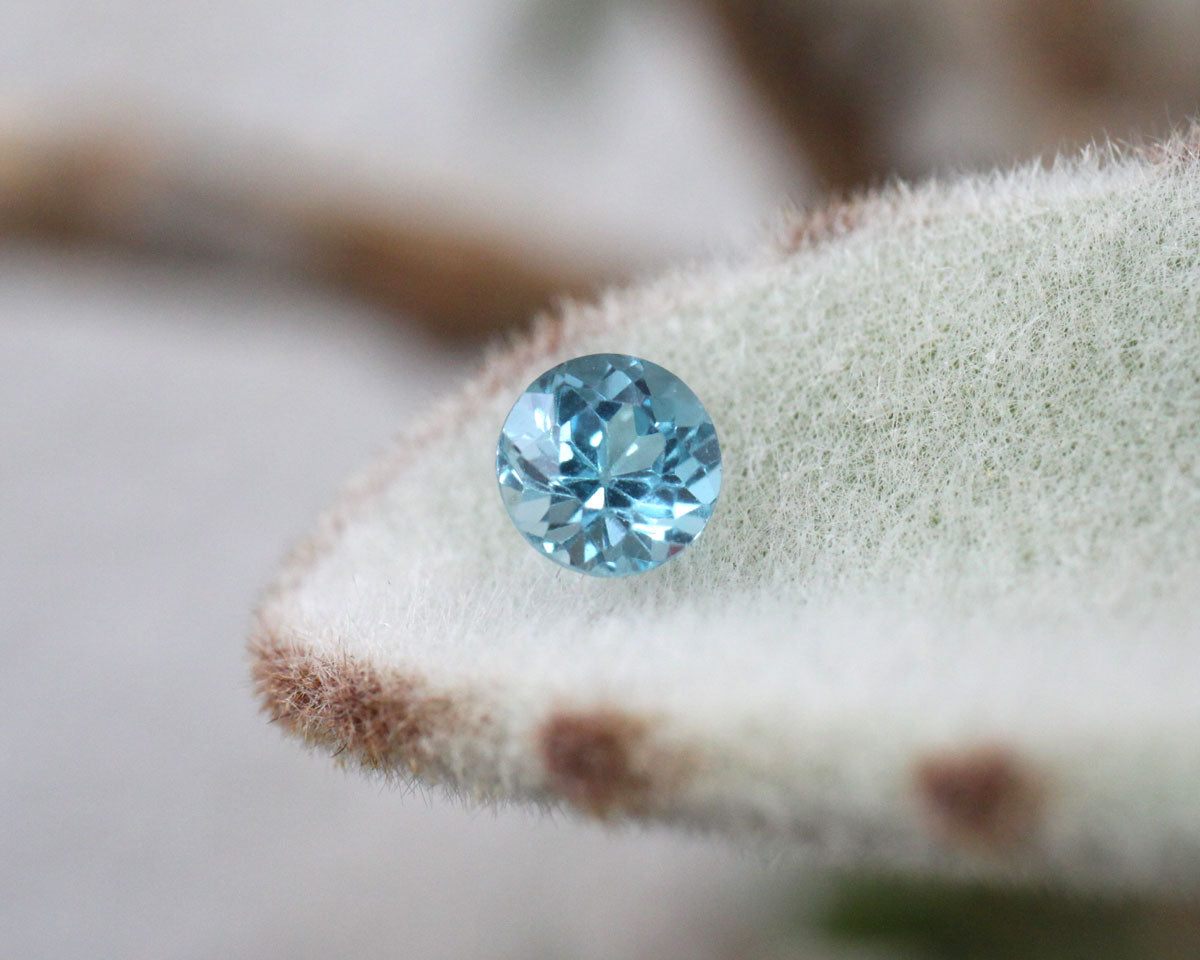 Topaz Swiss blue 3.5 mm 0.2 ct