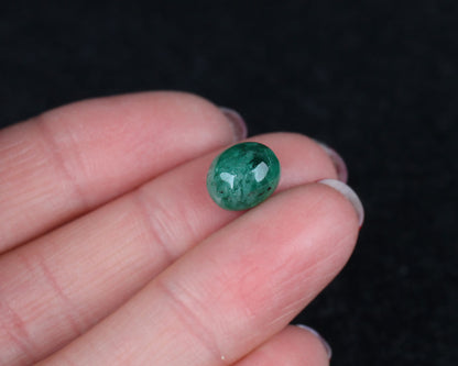 Cabochon cut Shakiso Emerald 9.5mm 3.8 ct