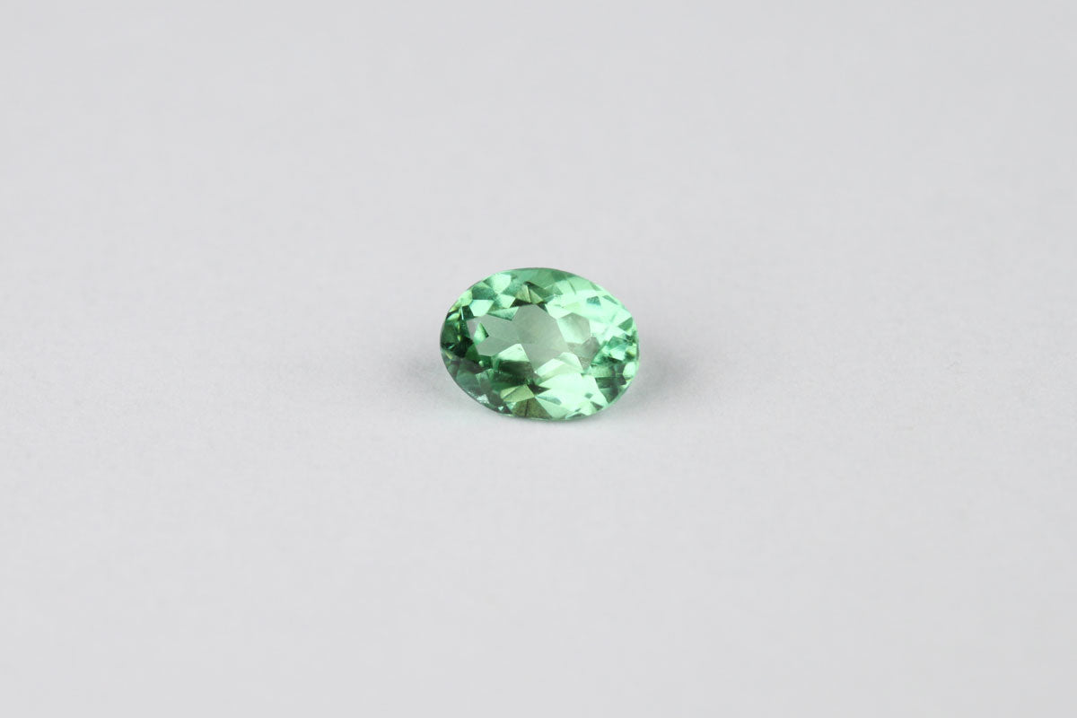 Green Tourmaline Oval 0.43 ct